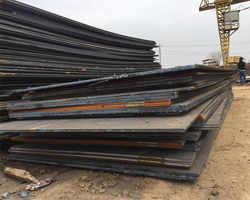 工程機械與建材租賃一站式解決方案 鋼板、挖掘機、汽車吊與叉車出租詳解